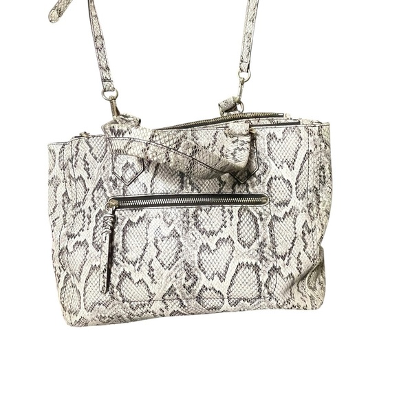 Cole Haan Handbags - Cole Haan Ellie Leather Snakeskin Purse